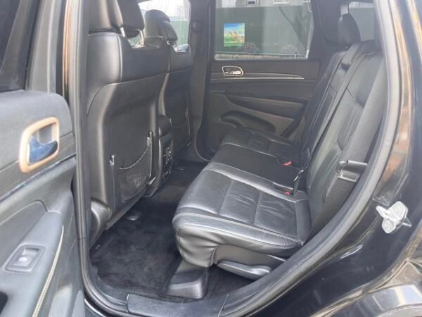 2015 Jeep Grand Cherokee 3.0TD Diesel Luxe Navigation Edition - Image 13