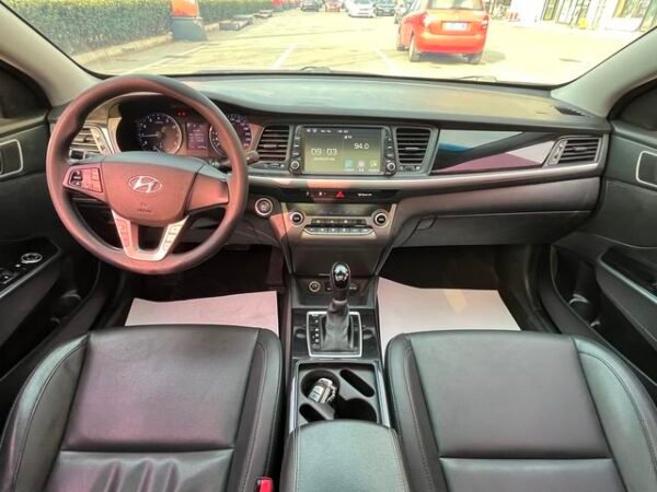 2017 Hyundai Mistra 1.8L GLS Auto Smart Package - Image 7