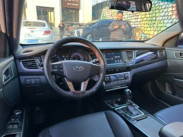 2016 Hyundai Mistra 1.8L Automatic GLS Smart Edition - Image 9