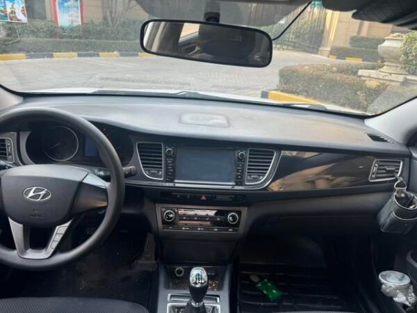 2014 Hyundai Mistra 1.8L Manual GL Comfort - Image 4