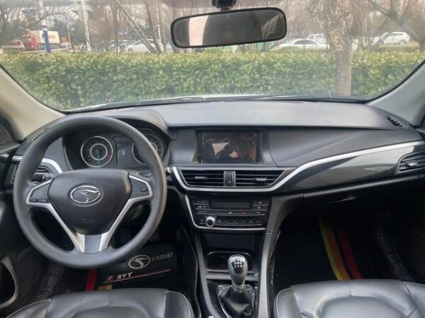 2015 Soueast V5 Lingzhi Plus 1.5L Manual - Image 8